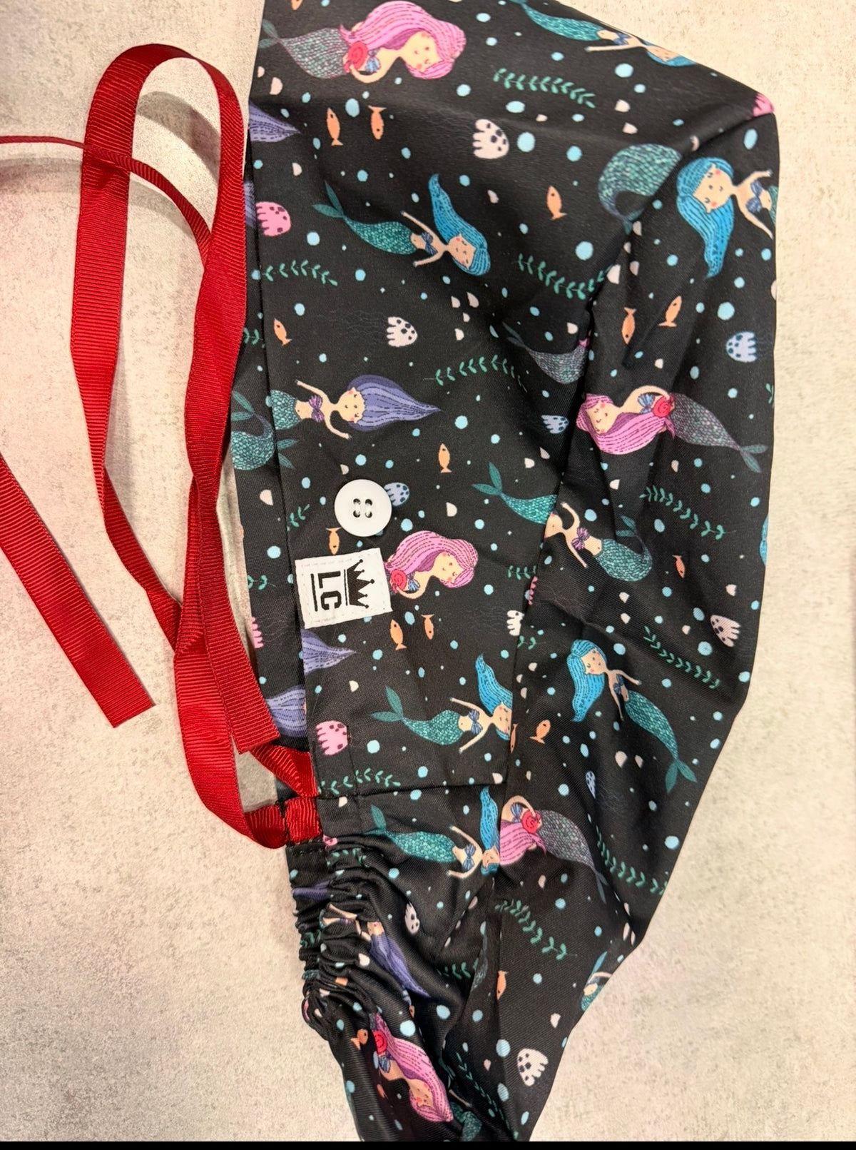 LC ponytail Scrub Cap